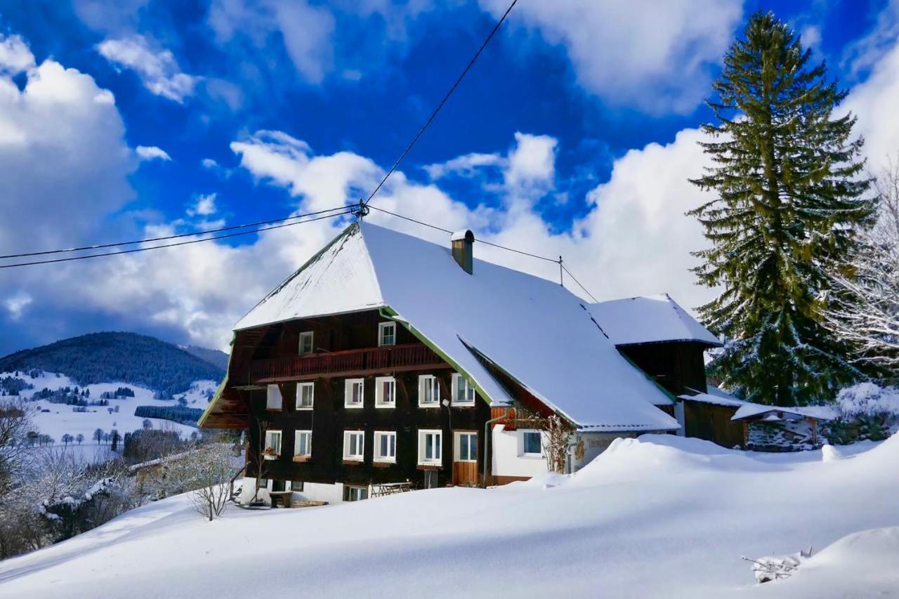 Echtes Schwarzwaldhaus - Traditionell & Modern Bernau Exterior foto